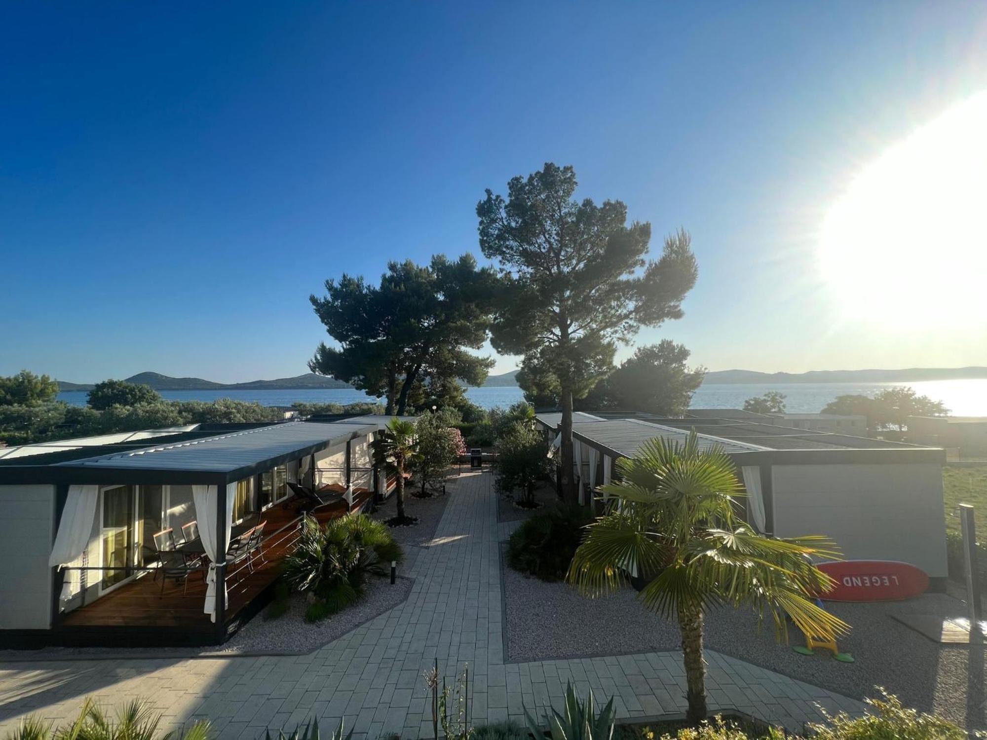 Dalmaris camp - prestige mobile homes Biograd na Moru Exterior foto